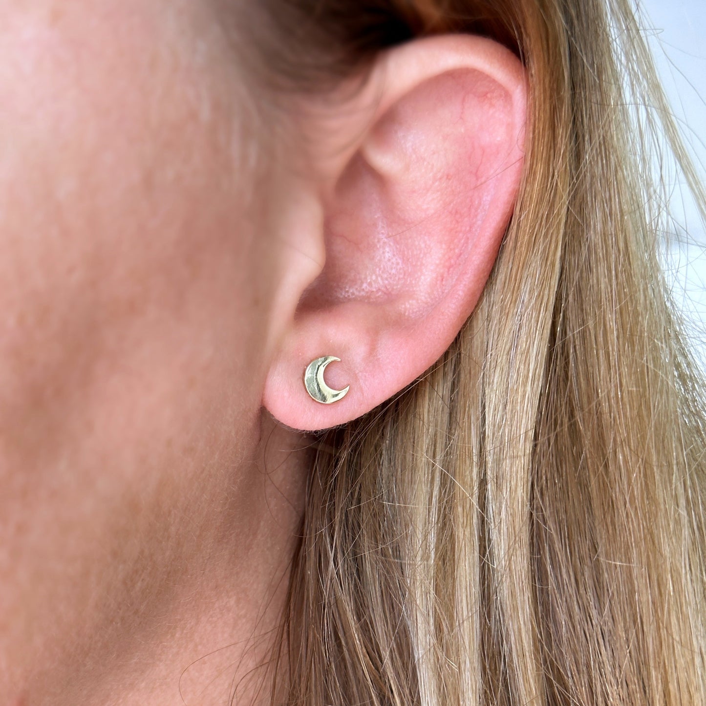 7mm Crescent Moon Stud 18K Gold Filled Earrings