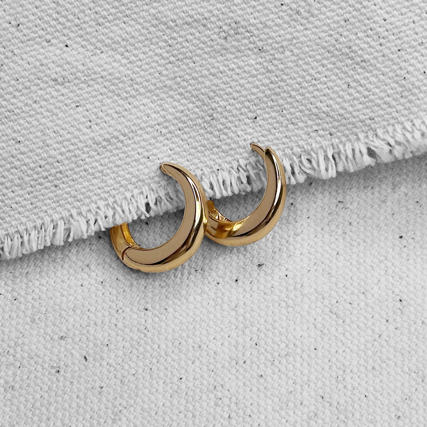 12mm British Closure Huggie Hoop 18k Gold Filled Earrings