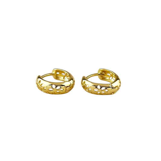 13mm Leaf Detail Huggie Hoop 18k Gold Filled Earrings